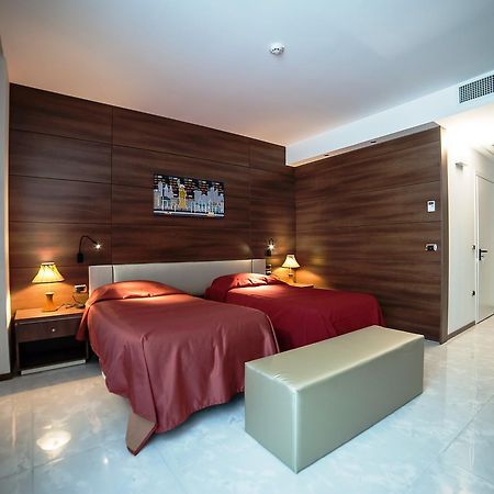 Family Center Hotel Atena Lucana Zewnętrze zdjęcie